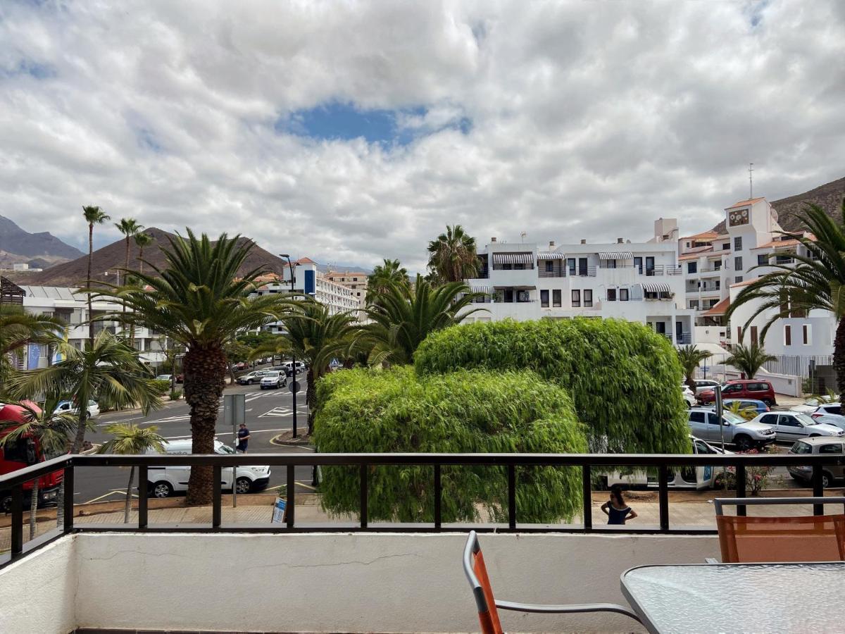 1 Bed Los Cristianos Near The Bus Station Arona  Esterno foto