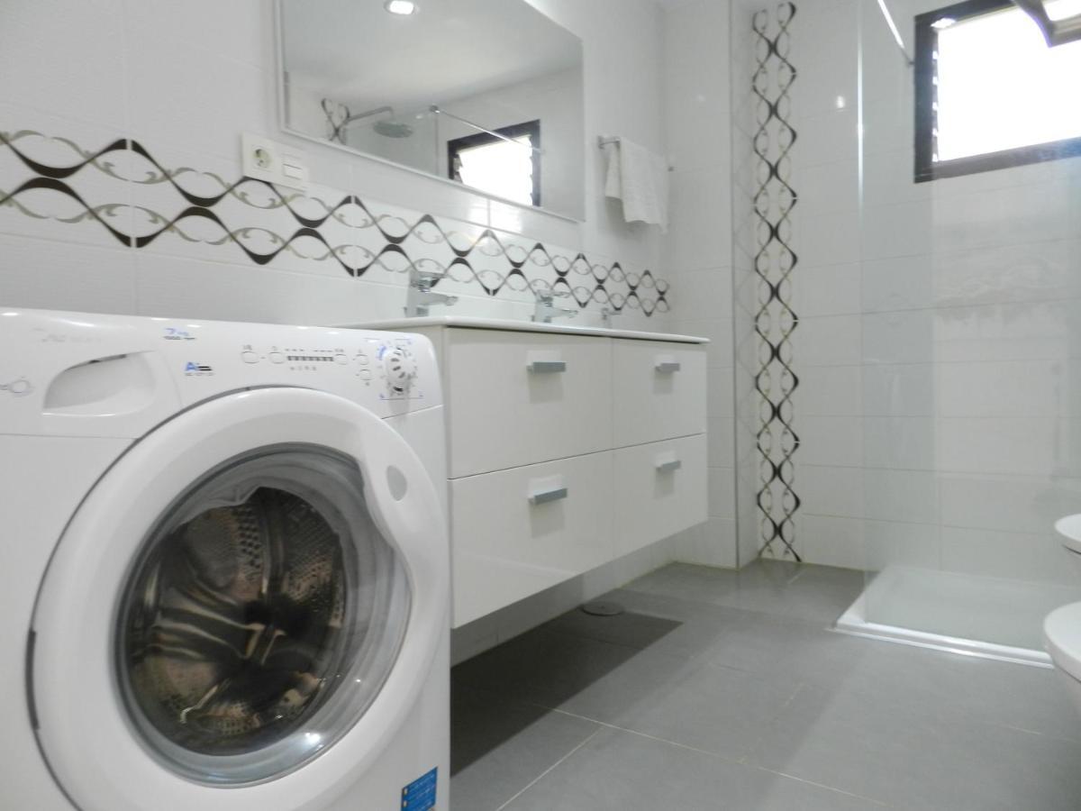 1 Bed Los Cristianos Near The Bus Station Arona  Esterno foto