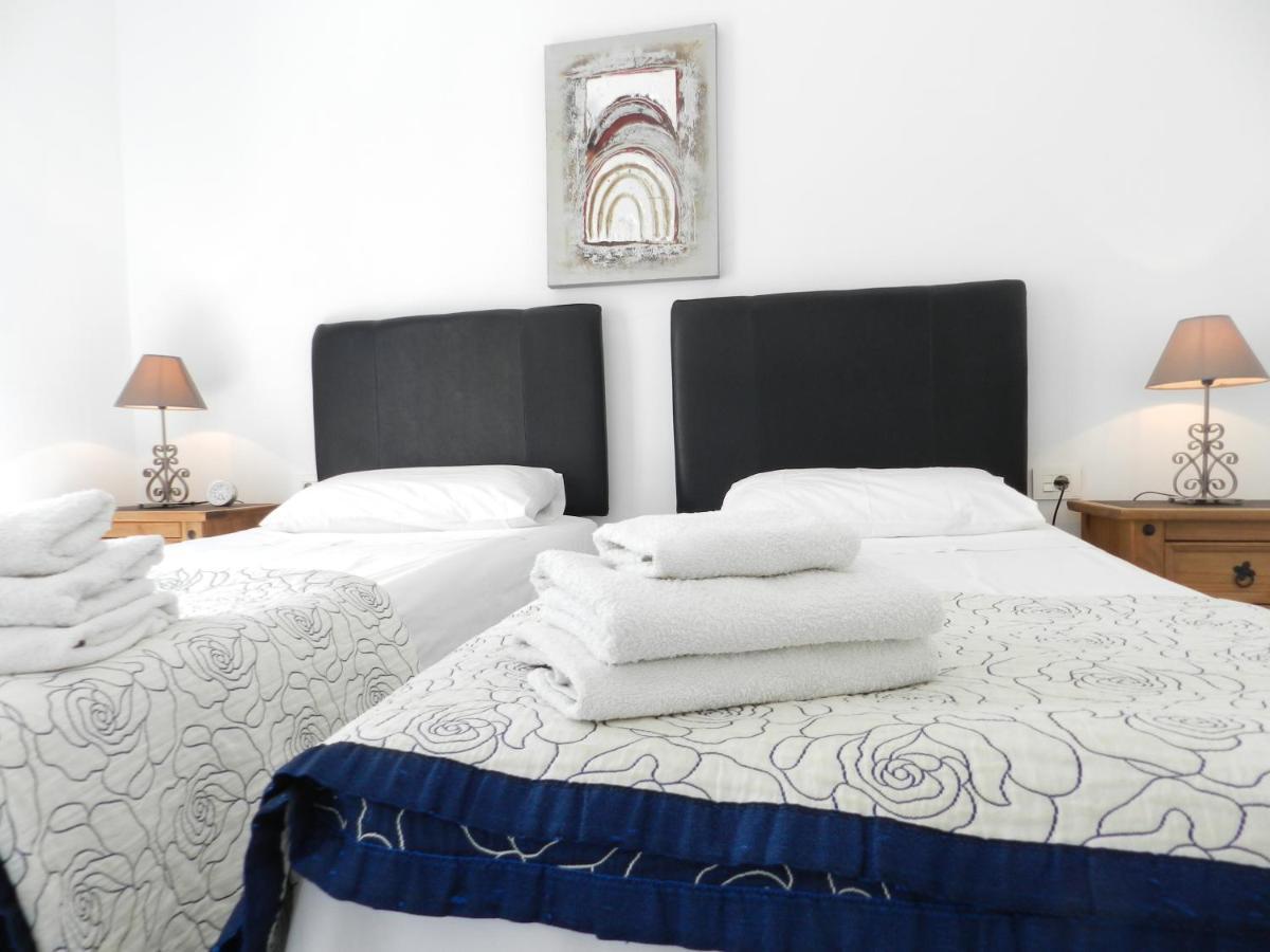 1 Bed Los Cristianos Near The Bus Station Arona  Esterno foto