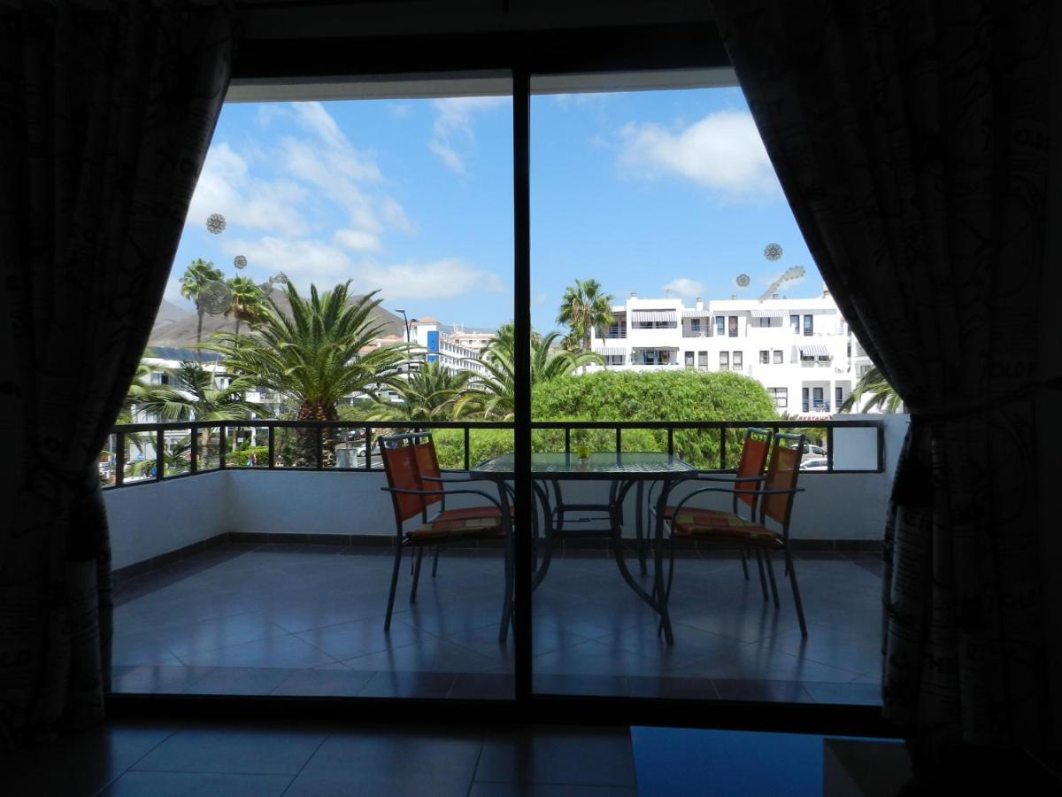 1 Bed Los Cristianos Near The Bus Station Arona  Esterno foto